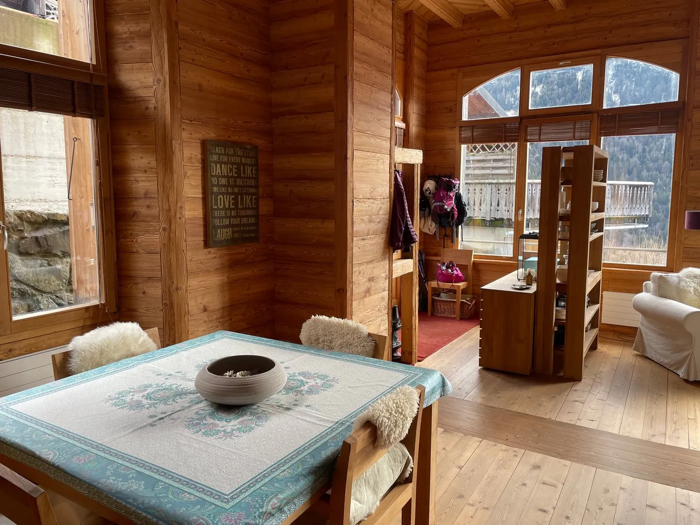 Beautiful Apartment B 103 - Photo 5 of 20