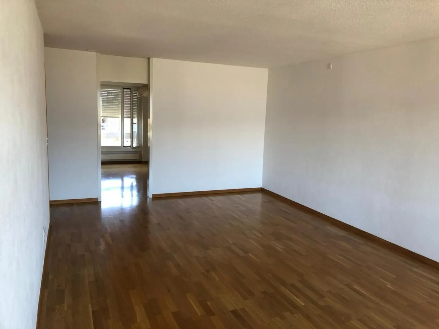 Bright 3.5-Room Apartment - Photo 4 of 6