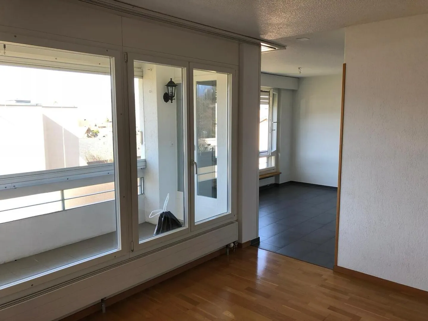Bright 3.5-Room Apartment - Photo 5 of 6