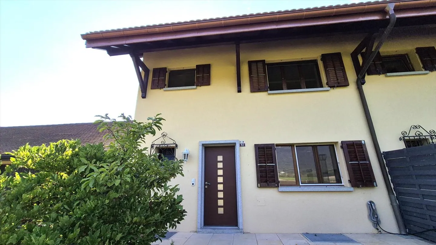 Casa affascinante in affitto a Chéserex - Foto 2 di 13