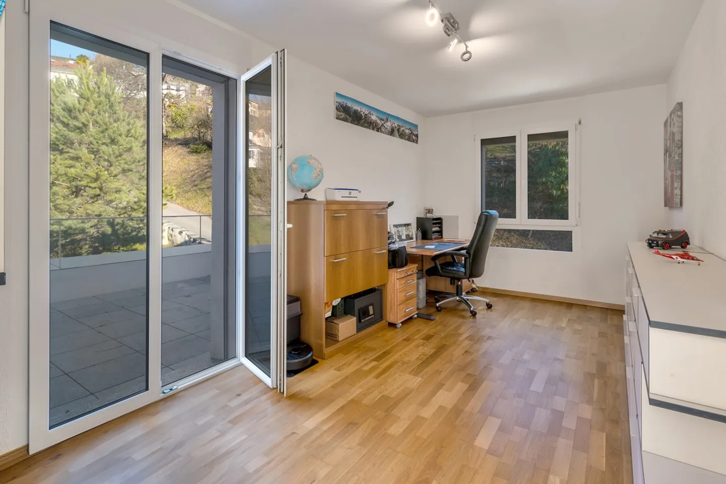 Apartment with 5.5 rooms in the attic and duplex with panoramic view of the lake in Montreux for sale - Photo 11 of 12