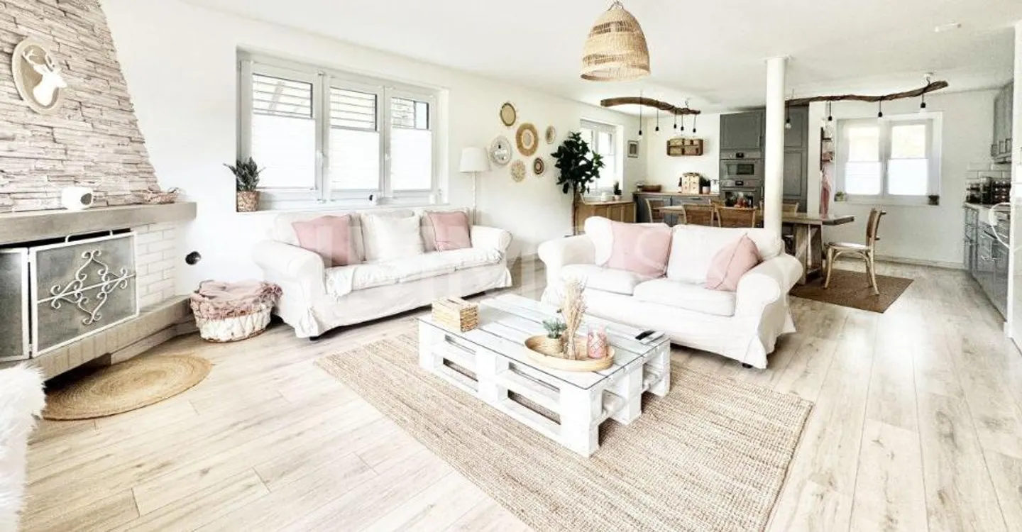 Opportunité rare : maison avec deux logements de charme - Photo 1 sur 5