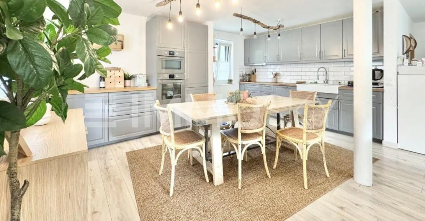 Opportunité rare : maison avec deux logements de charme - Photo 3 sur 5