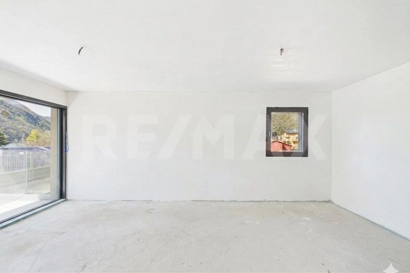 Duplex 3 ½ Zimmer mit Seeblick und Garten - wie ein Haus in Melano - Foto 11 von 13