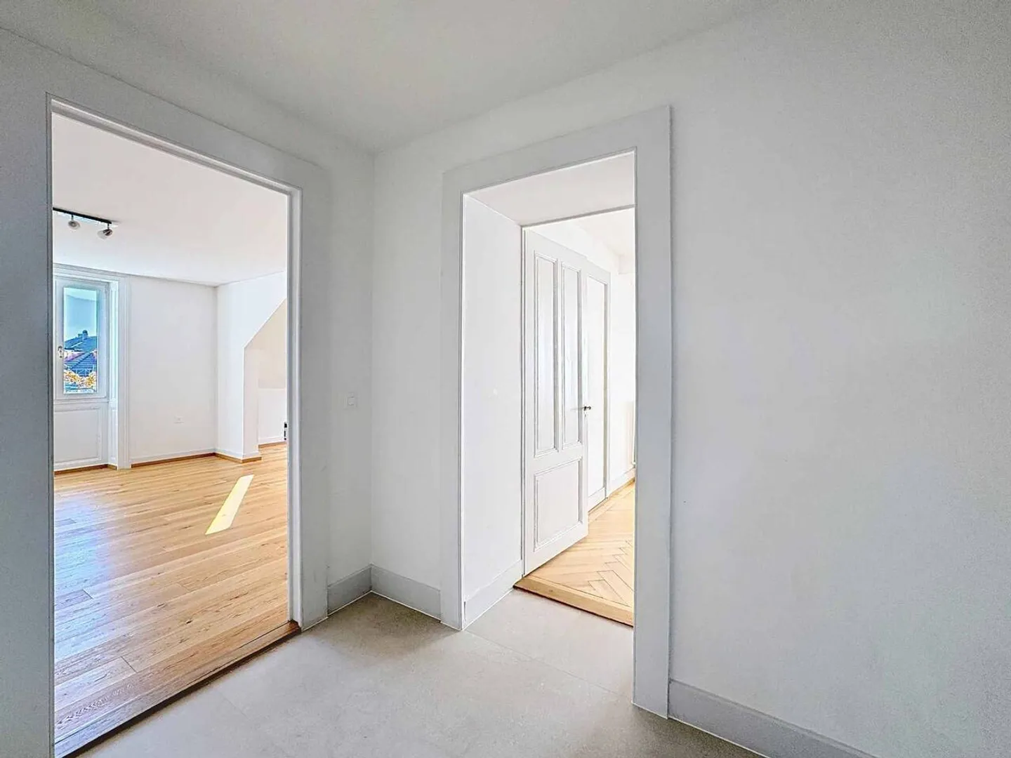 Superbo appartamento 2.5 di 130 m2 - Ultimo piano - Foto 11 di 13