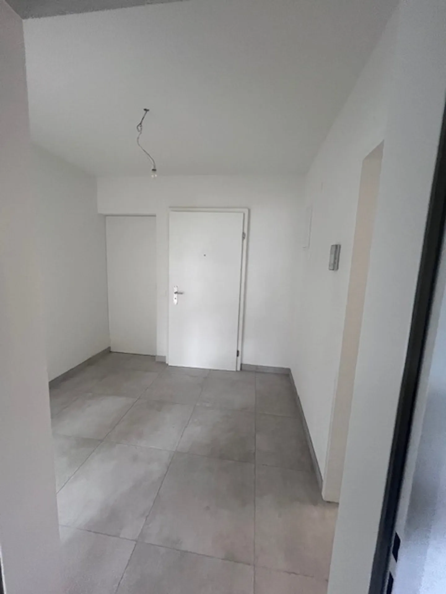 ASCONA, wir vermieten eine 2 1/2-Zimmer-Wohnung in zentraler Lage - Foto 8 von 8