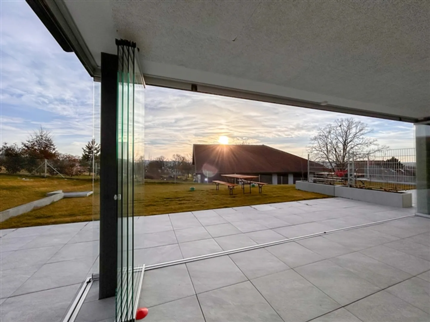 Dépôt à louer à Mézières (Romont) – avec appartement de 3,5 pièces au rez-de-chaussée - Photo 10 sur 20