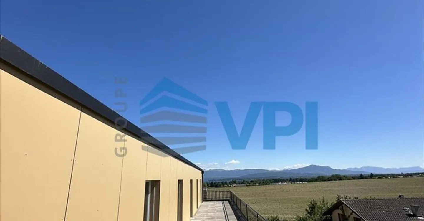 Immeuble mixte à louer - Photo 1 sur 9