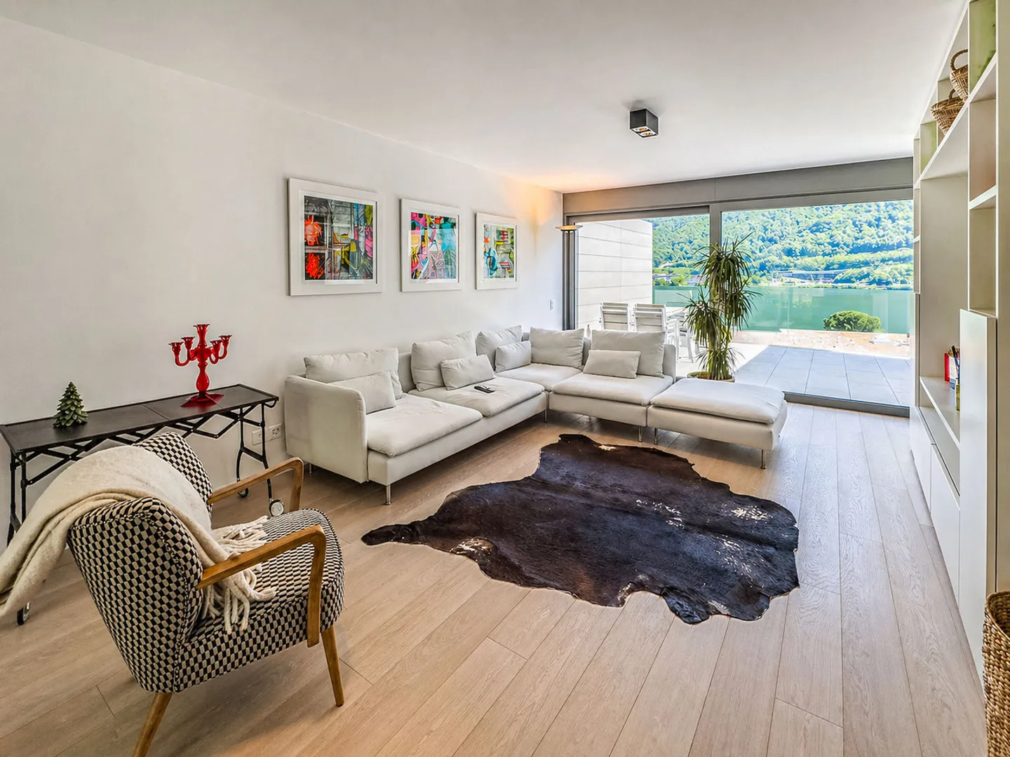 Appartamento vista lago a Riva - Foto 1 di 8