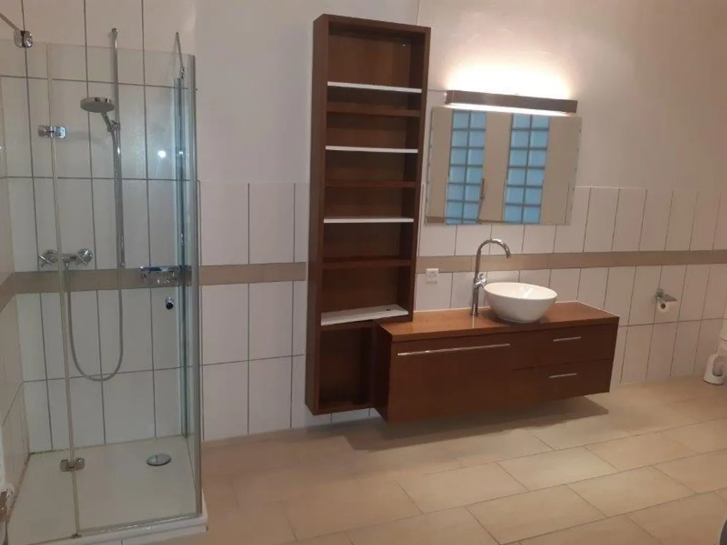 Ampio loft appartamento 1,5 stanze in affitto a Läufelfingen - Foto 6 di 9