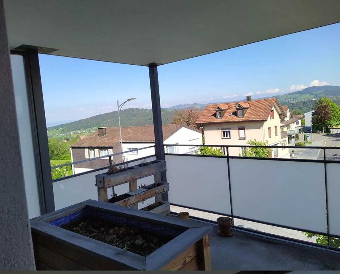 Appartamento 3.5 stanze con grande balcone e giardino d'inverno - Foto 4 di 4