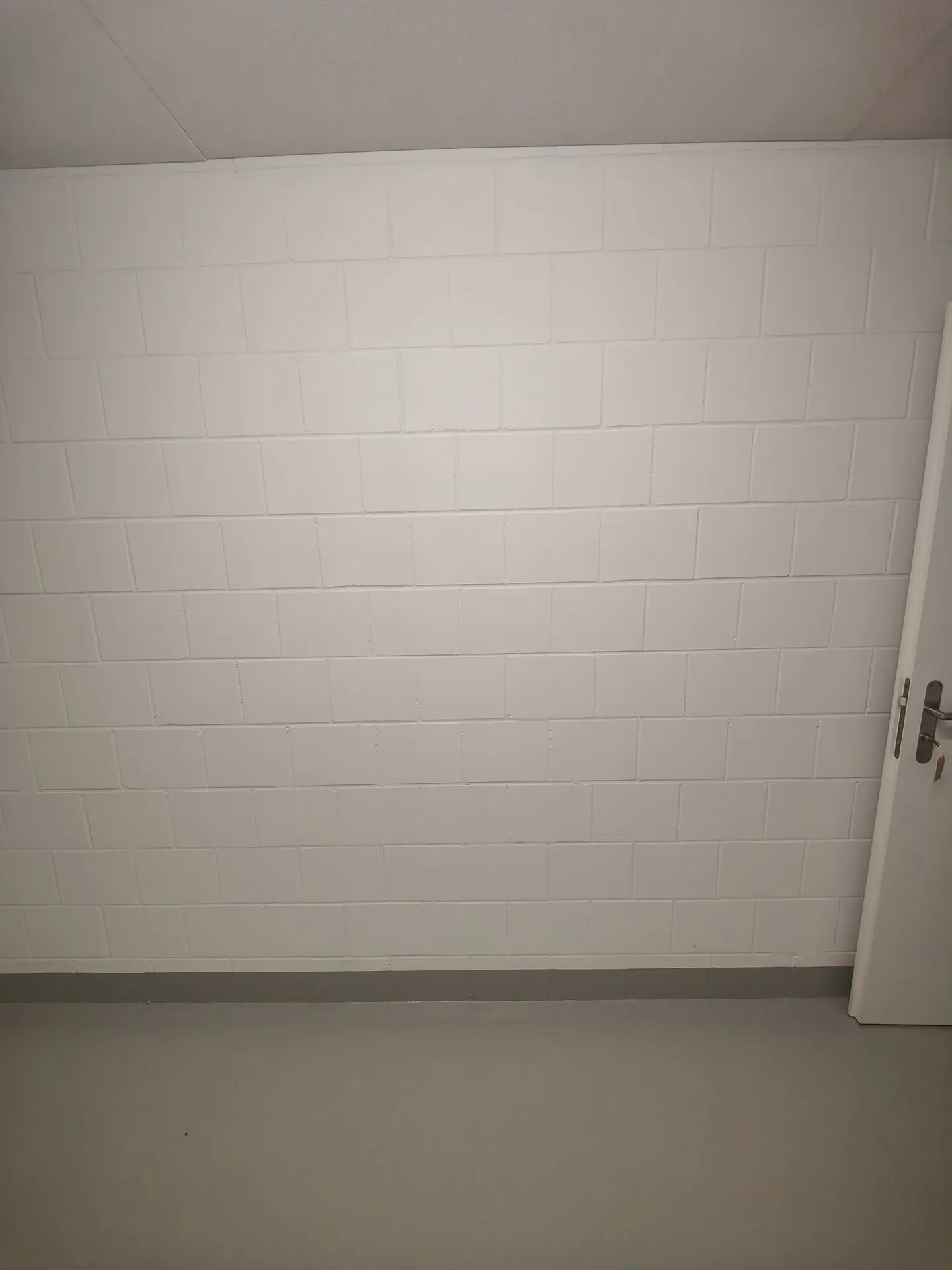 Espace de stockage sécurisé à Neuendorf - Photo 3 sur 9
