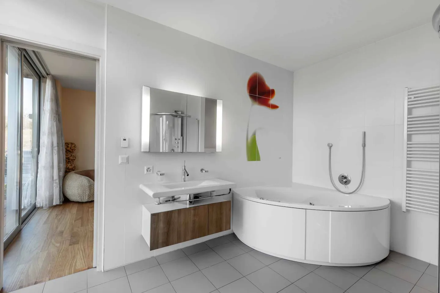 Geräumige Wohnung mit Garten - Foto 11 von 13