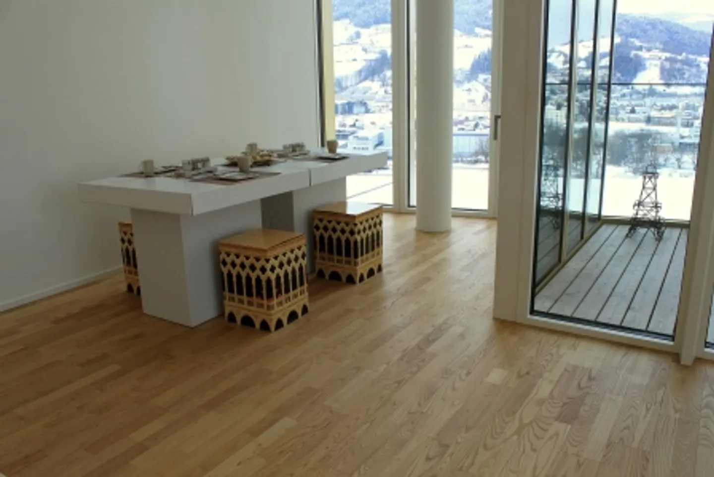 Stilvolles Penthouse mit Aussicht - Foto 1 von 12