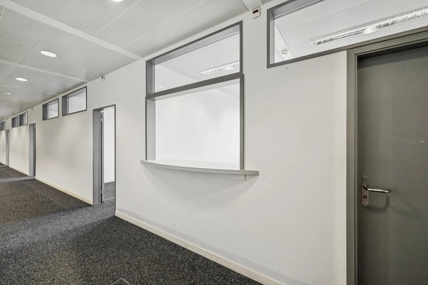 Modern Office Space in Letten, Allschwil - Photo 1 of 12