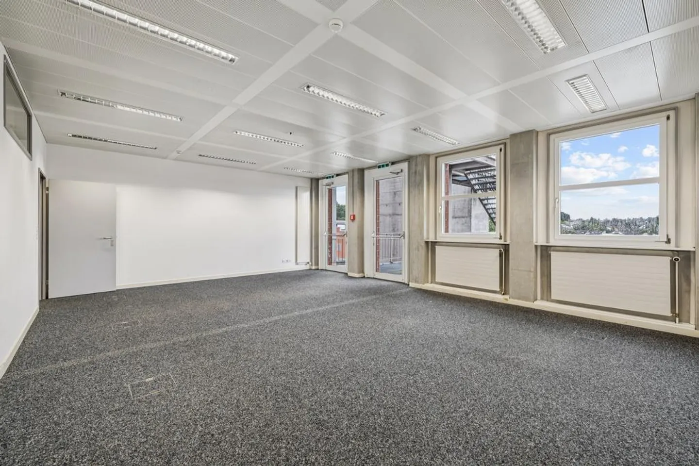 Modern Office Space in Letten, Allschwil - Photo 3 of 12