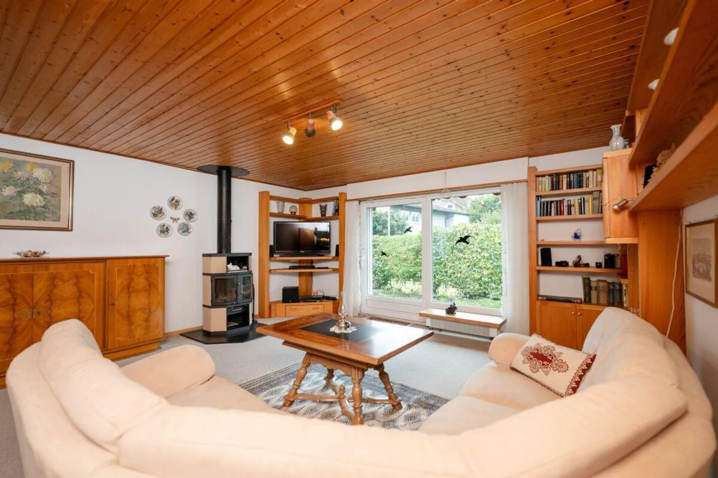 Cozy Single-Family Home with Potential - Photo 6 of 15