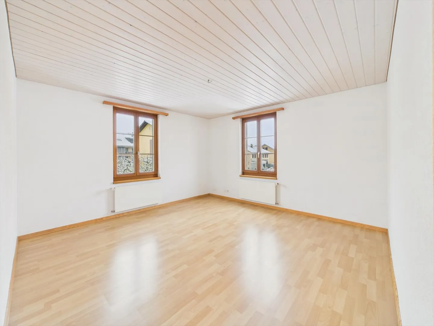 A Home to Feel Good - Charming 5.5-Room Apartment in Strengelbach - Photo 7 of 13