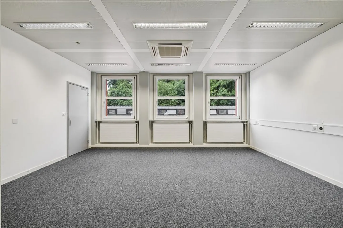 Modern Office Space in Letten, Allschwil - Photo 11 of 12