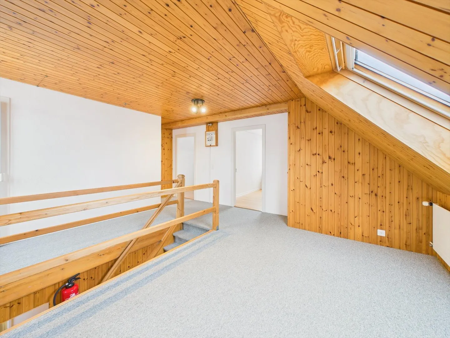 A Home to Feel Good - Charming 5.5-Room Apartment in Strengelbach - Photo 12 of 13