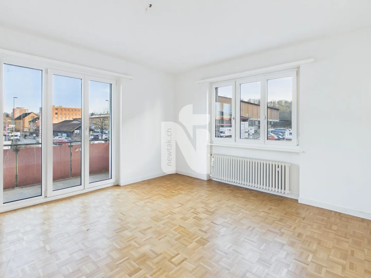 Accogliente appartamento di 3,5 stanze con balcone in posizione centrale ad Allschwil - Foto 2 di 9