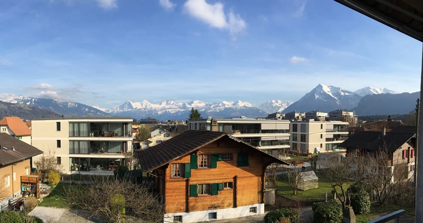 Appartement de 4.5 pièces dans un quartier calme - Photo 1 sur 8
