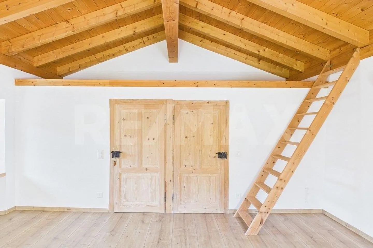 Charming Mountain Home in Bogno - Photo 7 of 13