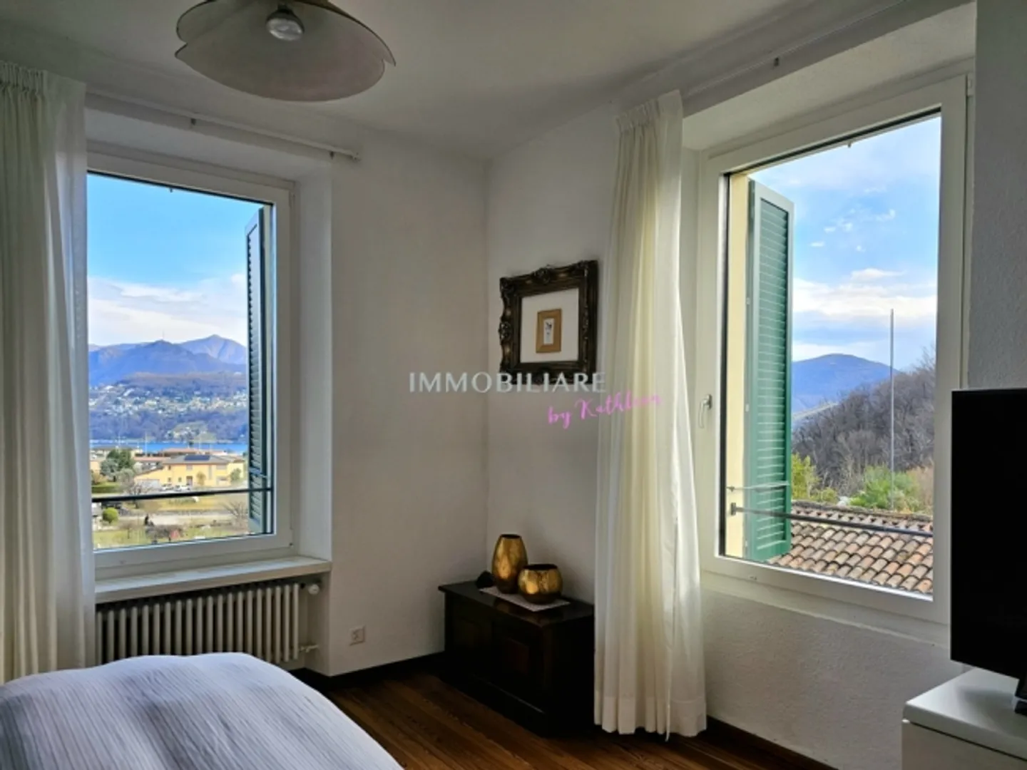 "Villa ticinese ristrutturata, con vista lago, giardino e appartamento in mansarda" - Foto 8 di 15