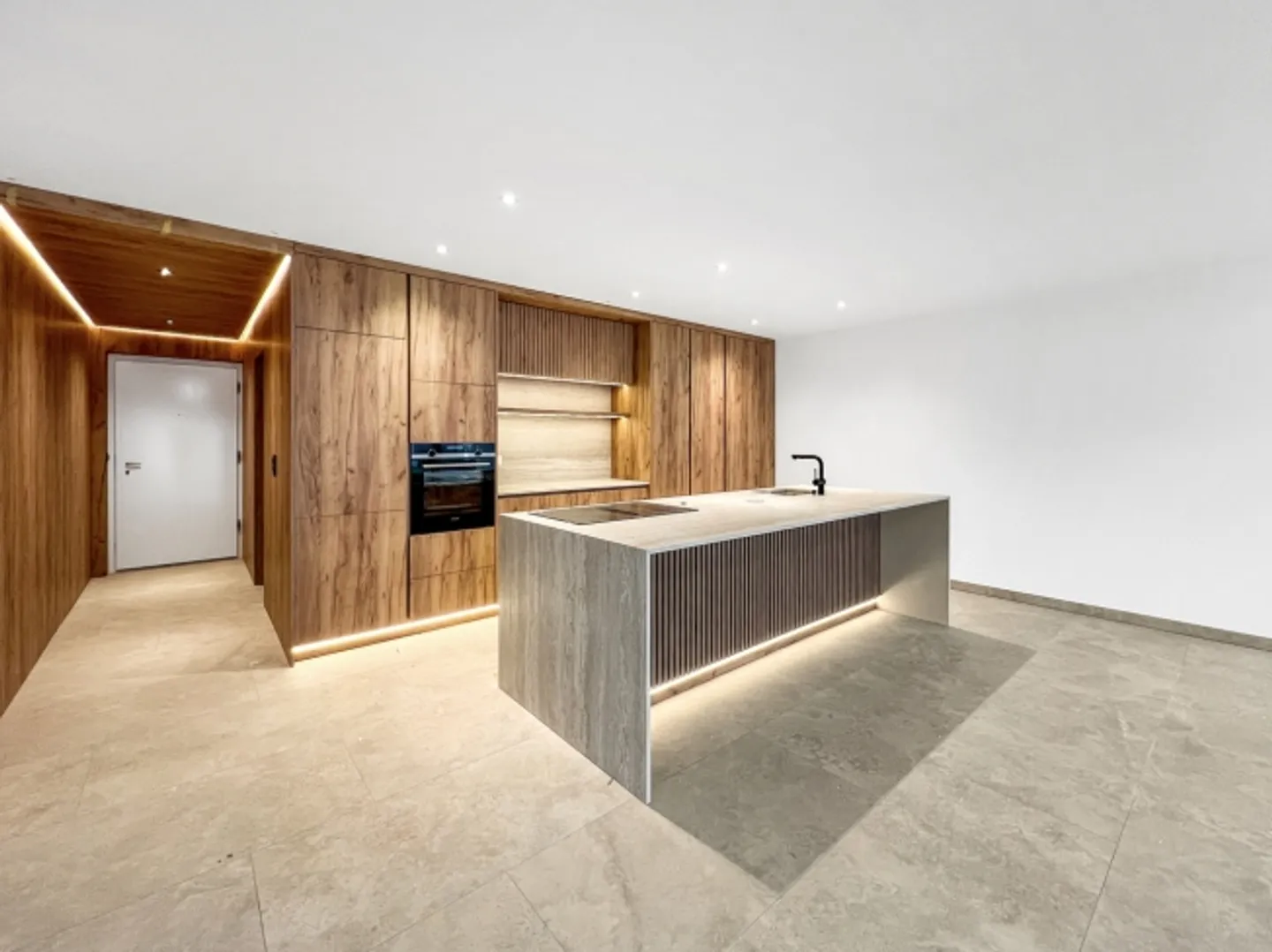 Residenz Alina – Eleganz und Modernität in Aproz - Foto 2 von 4