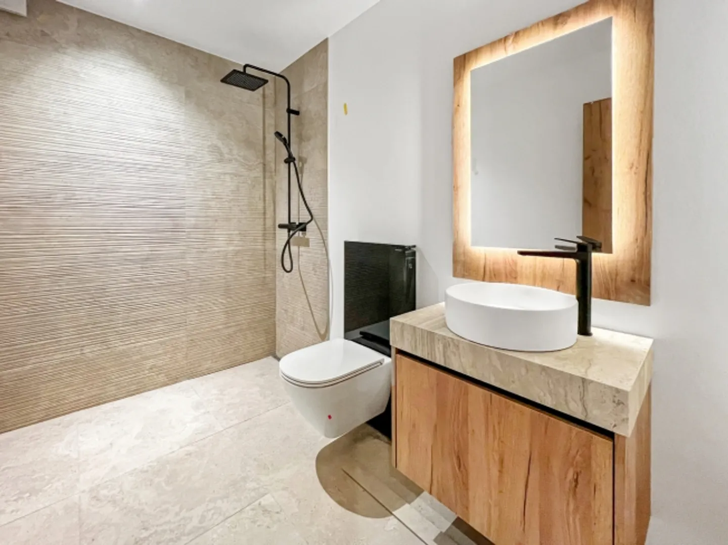 Residenz Alina – Eleganz und Modernität in Aproz - Foto 3 von 4