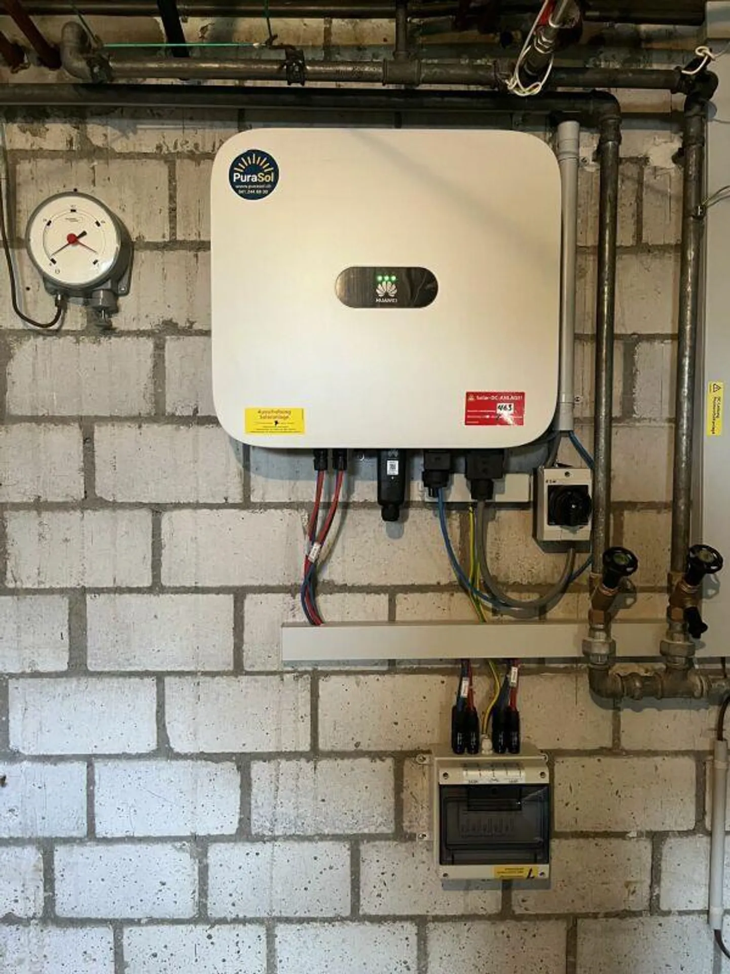 Single-family house with stream access - Photo 17 of 20