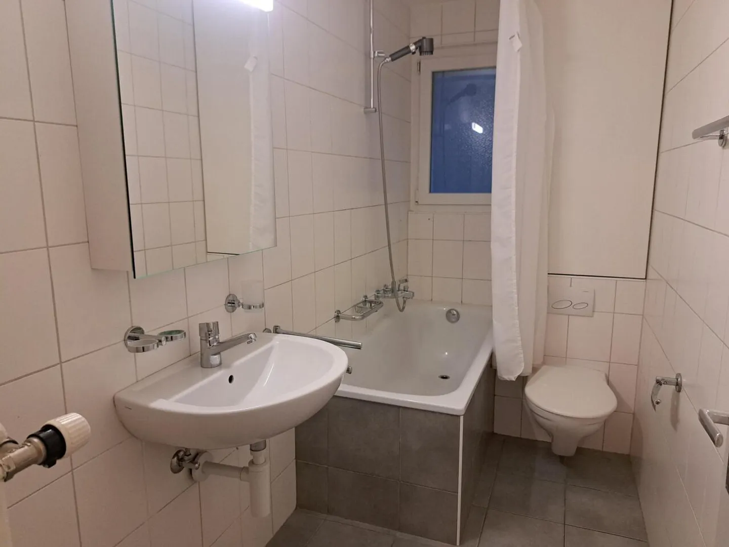 Prébarreau 3 - 3.5 Rooms - Spacious - City Center - Photo 6 of 7