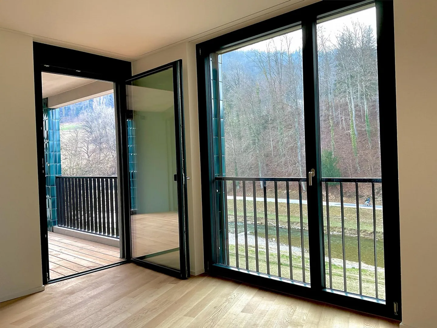 Modern wohnen mit Blick auf Sihl und Uetliberg – zentral & grün - Foto 11 von 19