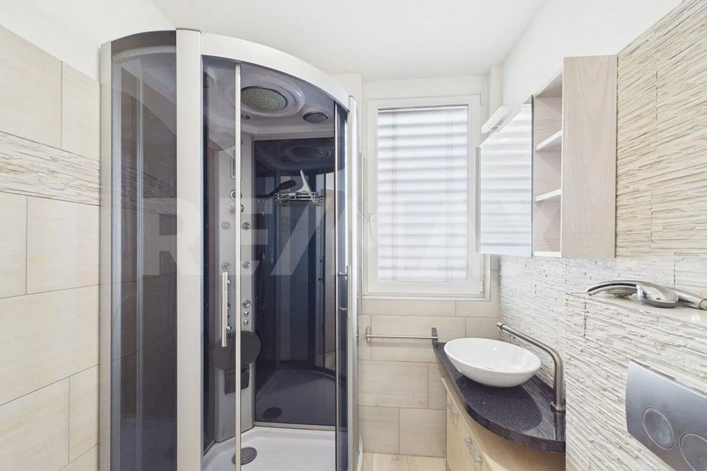 Mehr Zeit für sie - praktische und einladende 3 ½ Zimmer in Astano - Foto 10 von 13