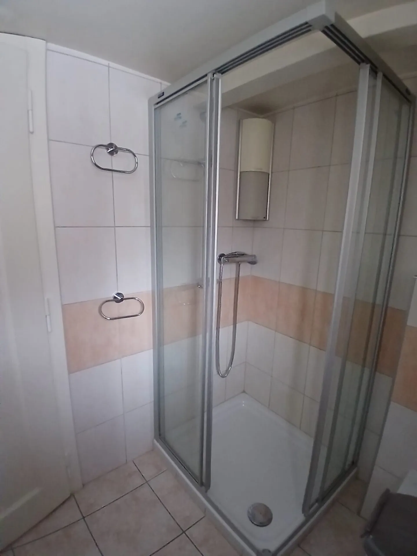 Appartement à louer - Photo 7 sur 9