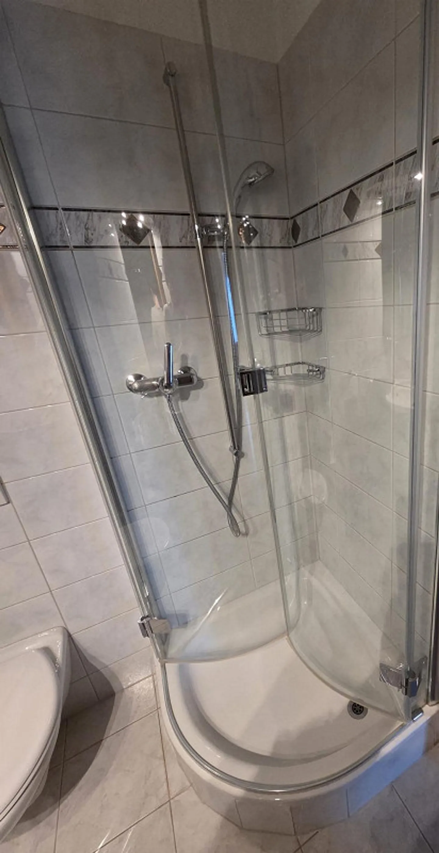 Appartement au rez-de-chaussée 4 1/2 pièces - Photo 7 sur 11