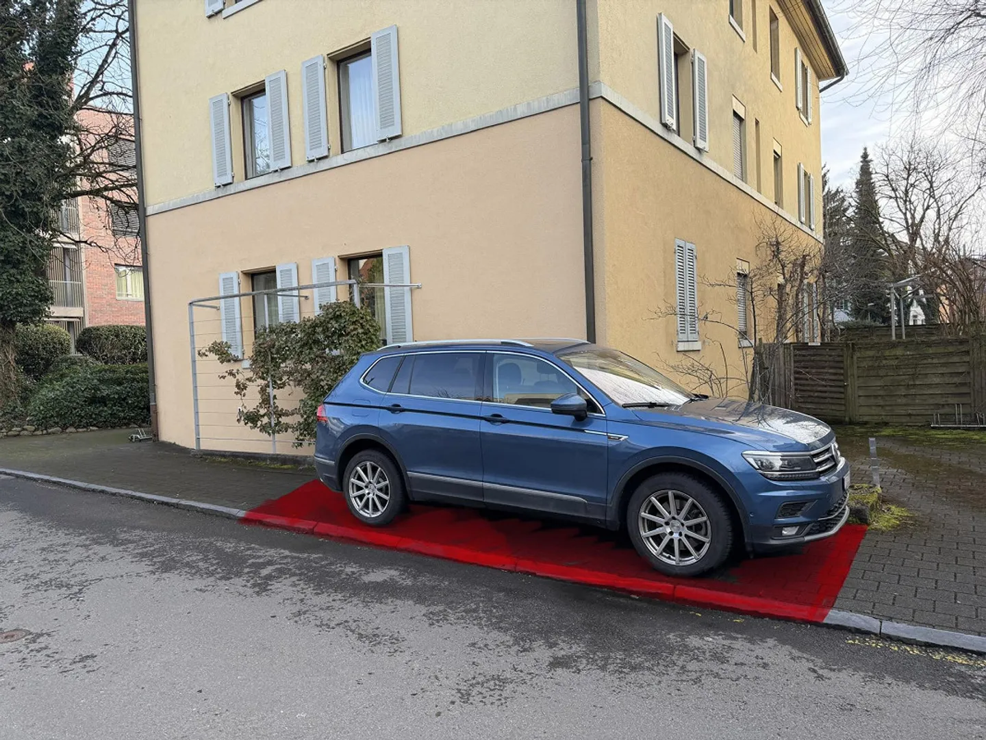 Parcheggio esterno Bleichimattweg 5 (5 minuti dalla stazione, 3 minuti da Metalli) - Foto 3 di 3