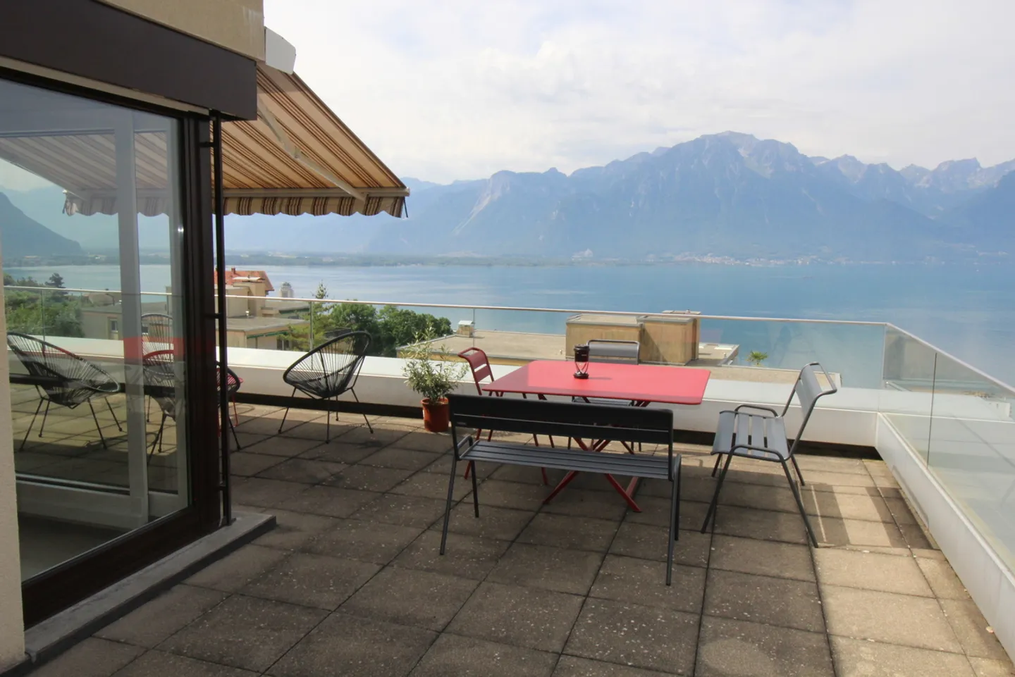 MONTREUX (Chernex) EXCEPTIONAL PENTHOUSE Spectacular view - swimming pool - Photo 8 of 13