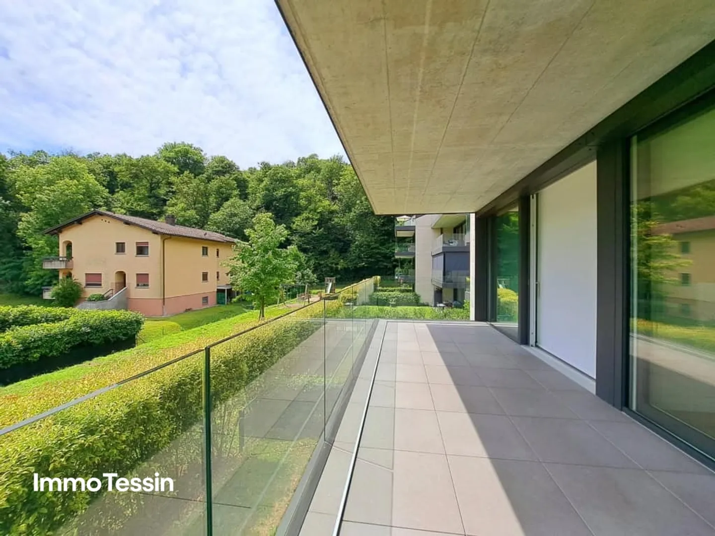 Exklusive & neuwertige Wohnung nahe Lugano und dem Lago die Lugano mit freier Sicht in die Tessiner Bergwelt - Foto 5 von 13