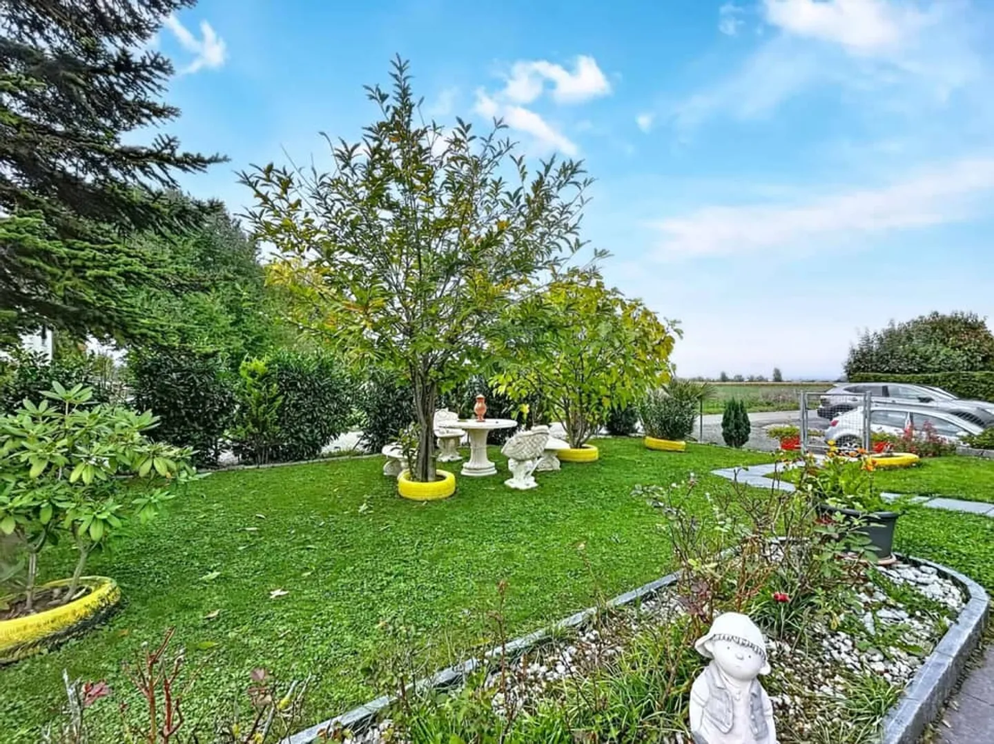 Charming 4.5-room villa, converted into 5.5 with additional bedroom - Photo 11 of 12