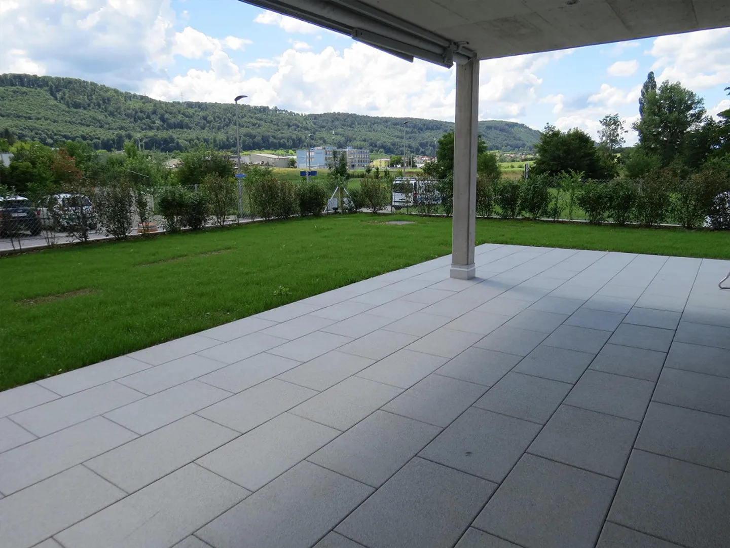 Garden apartment with large seating area, hobby room included - Photo 4 of 15