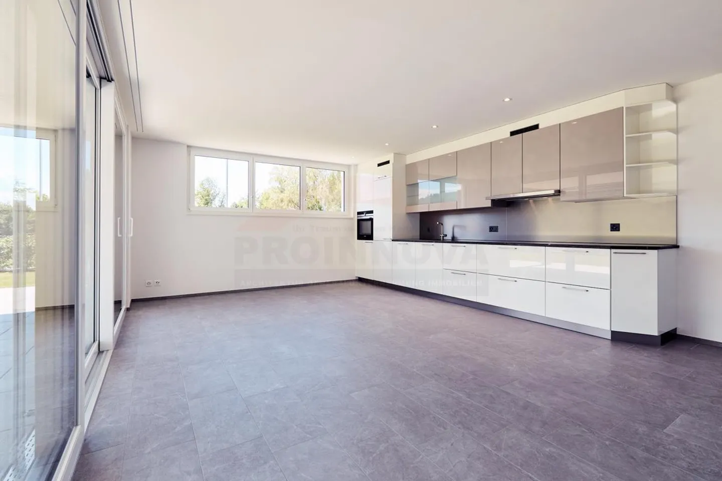 Garden apartment with large seating area, hobby room included - Photo 5 of 15