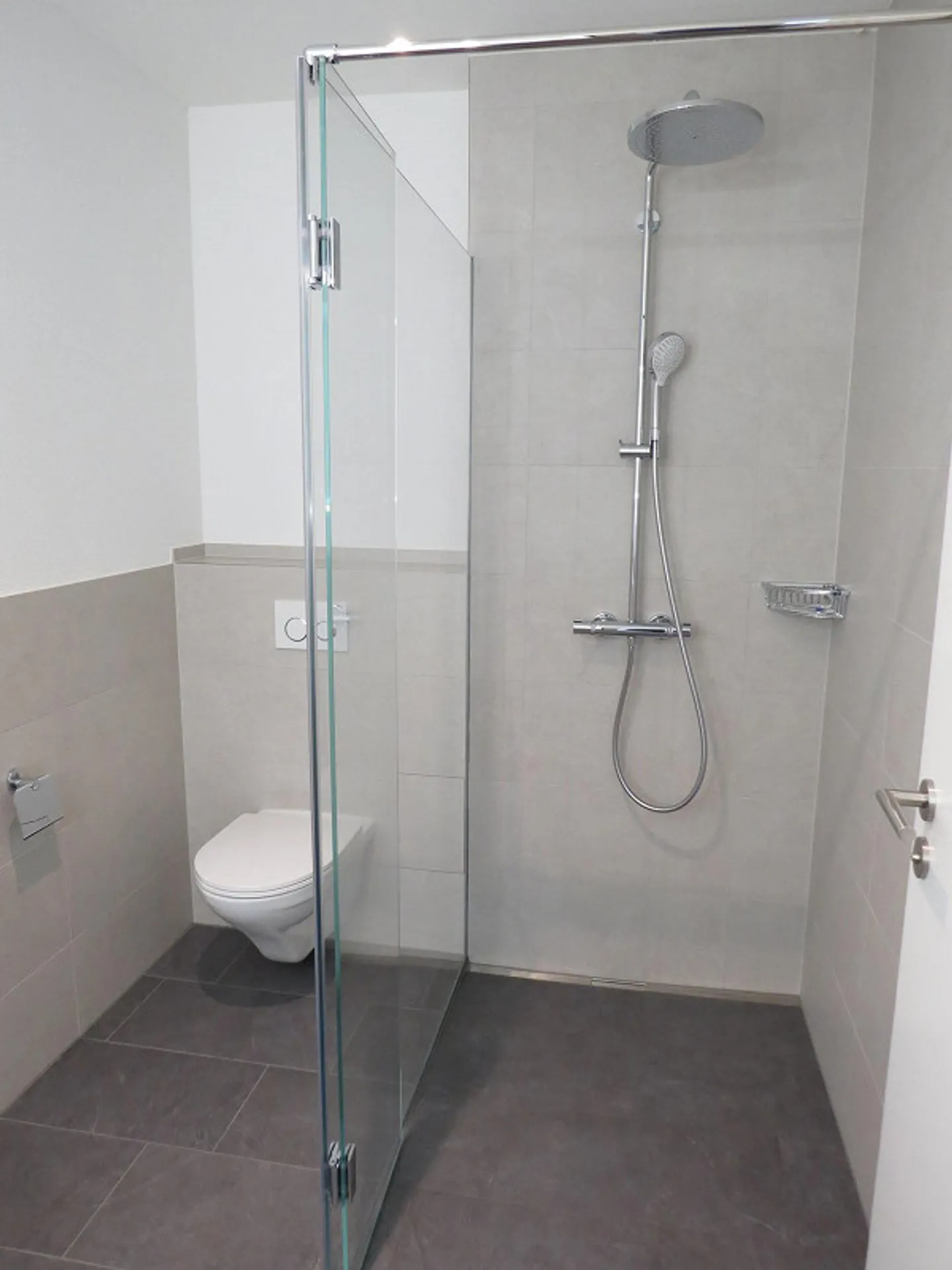 Garden apartment with large seating area, hobby room included - Photo 11 of 15