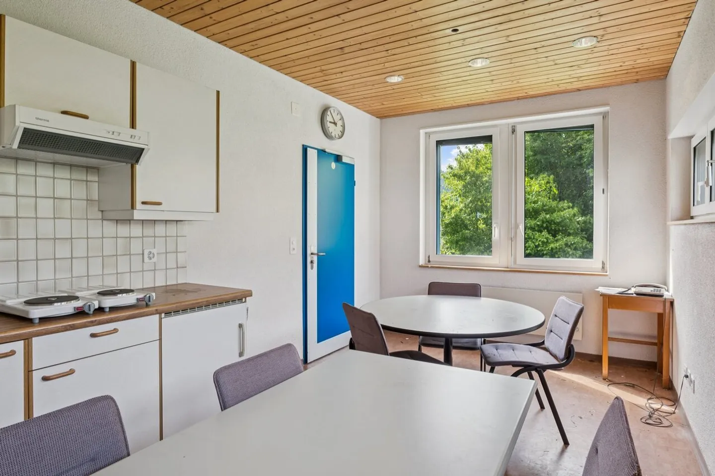 Espace, Liberté &amp; Vue sur les Alpes – Votre Nouvelle Surface à Glarus - Photo 5 sur 10