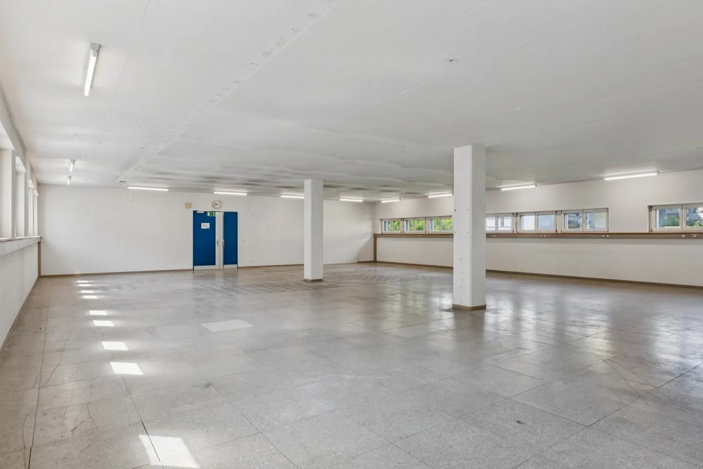 Espace, Liberté &amp; Vue sur les Alpes – Votre Nouvelle Surface à Glarus - Photo 10 sur 10