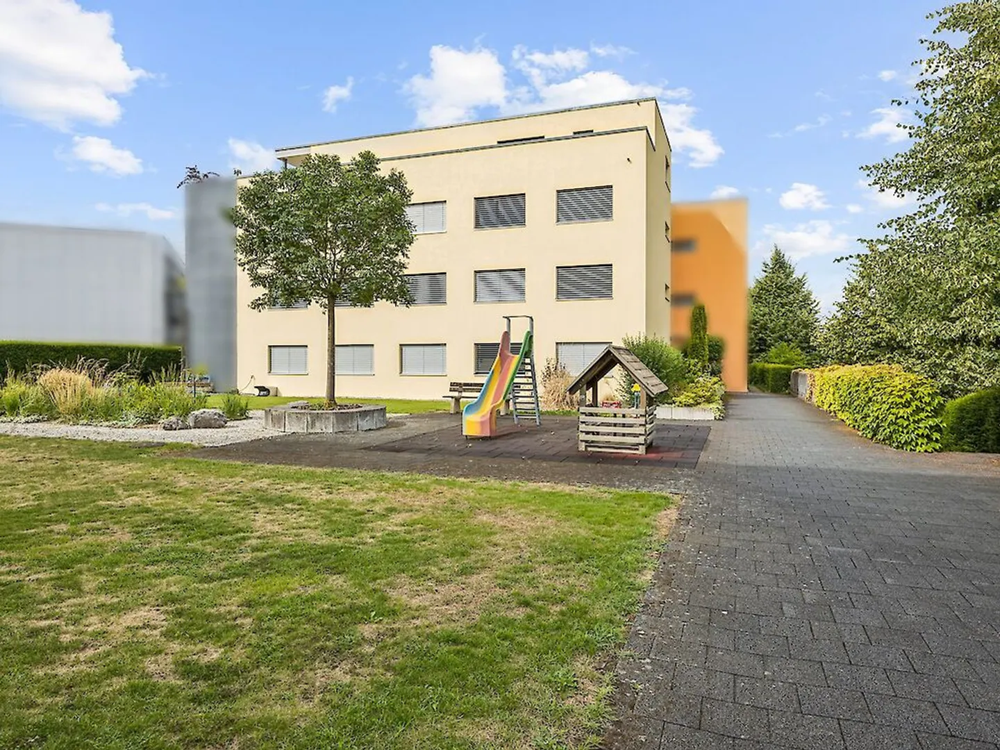 Appartement exclusif avec terrasse de rêve à Düdingen - Photo 1 sur 13
