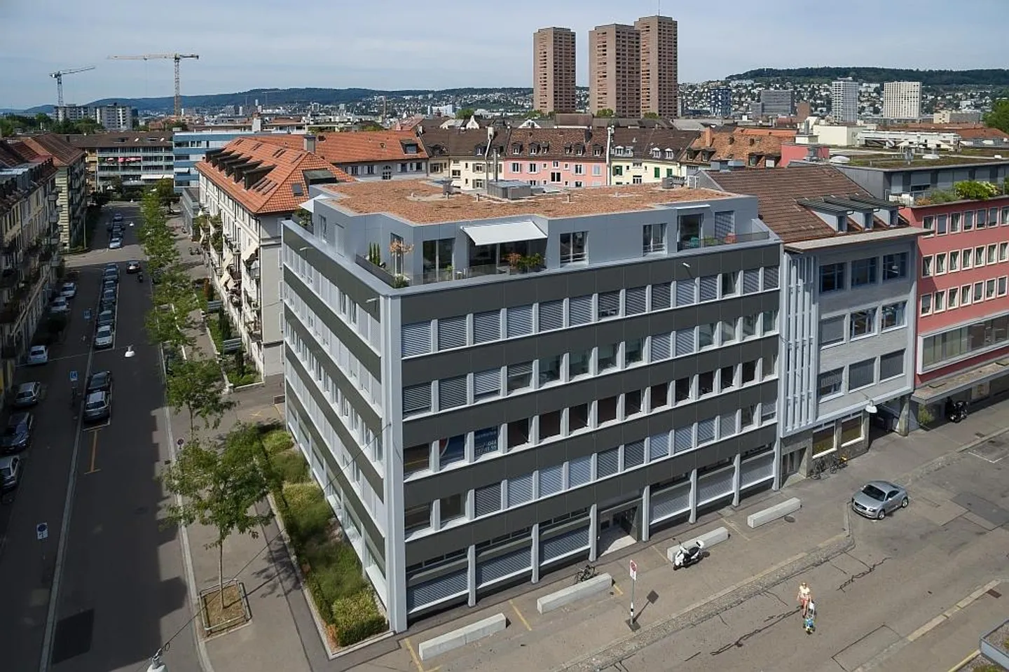 Underground parking spaces at Albisriederplatz - Photo 1 of 2
