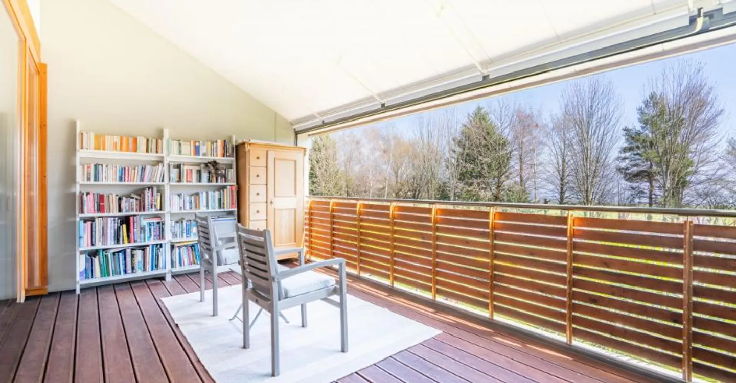 UN TRIPLEX DALL'APPEAL CASA CON 350 M² DI GIARDINO - Foto 5 di 8