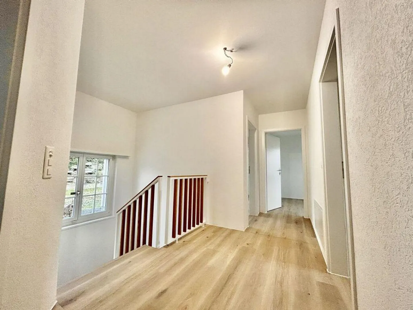 Appartamento duplex moderno di 5,5 locali in una posizione tranquilla a Möhlin - Foto 12 di 13