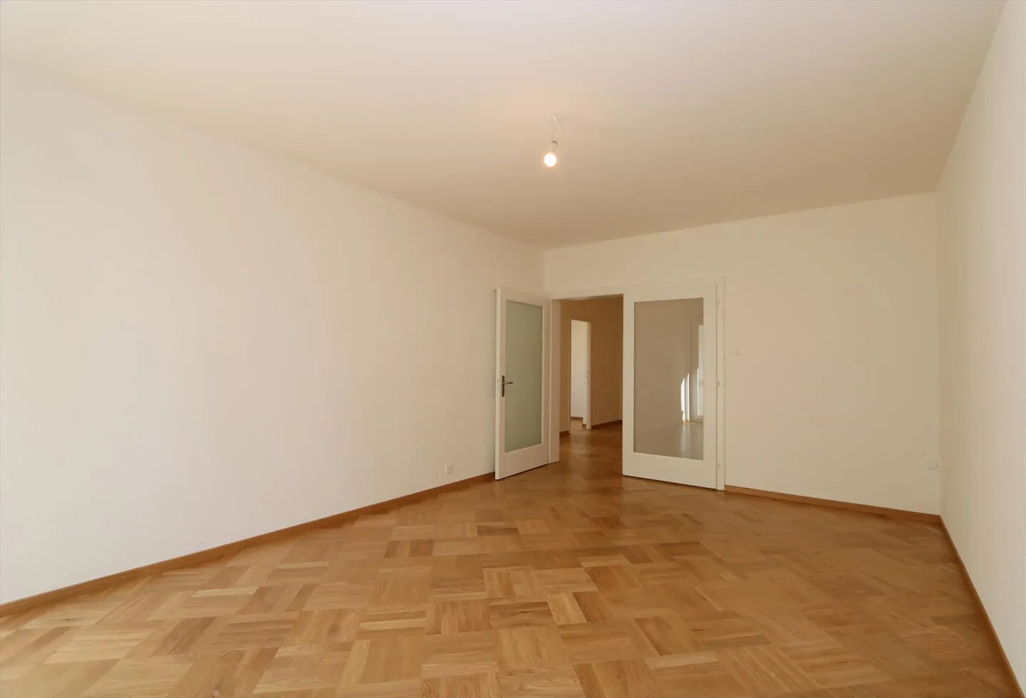 Uffici con balcone a Champel - Foto 4 di 13